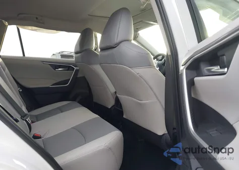 2025 Toyota Rav4 Xle Premium из США, поврежденный, VIN 2T3A1RFV9SW589430